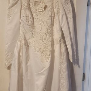 Beautiful wedding dress